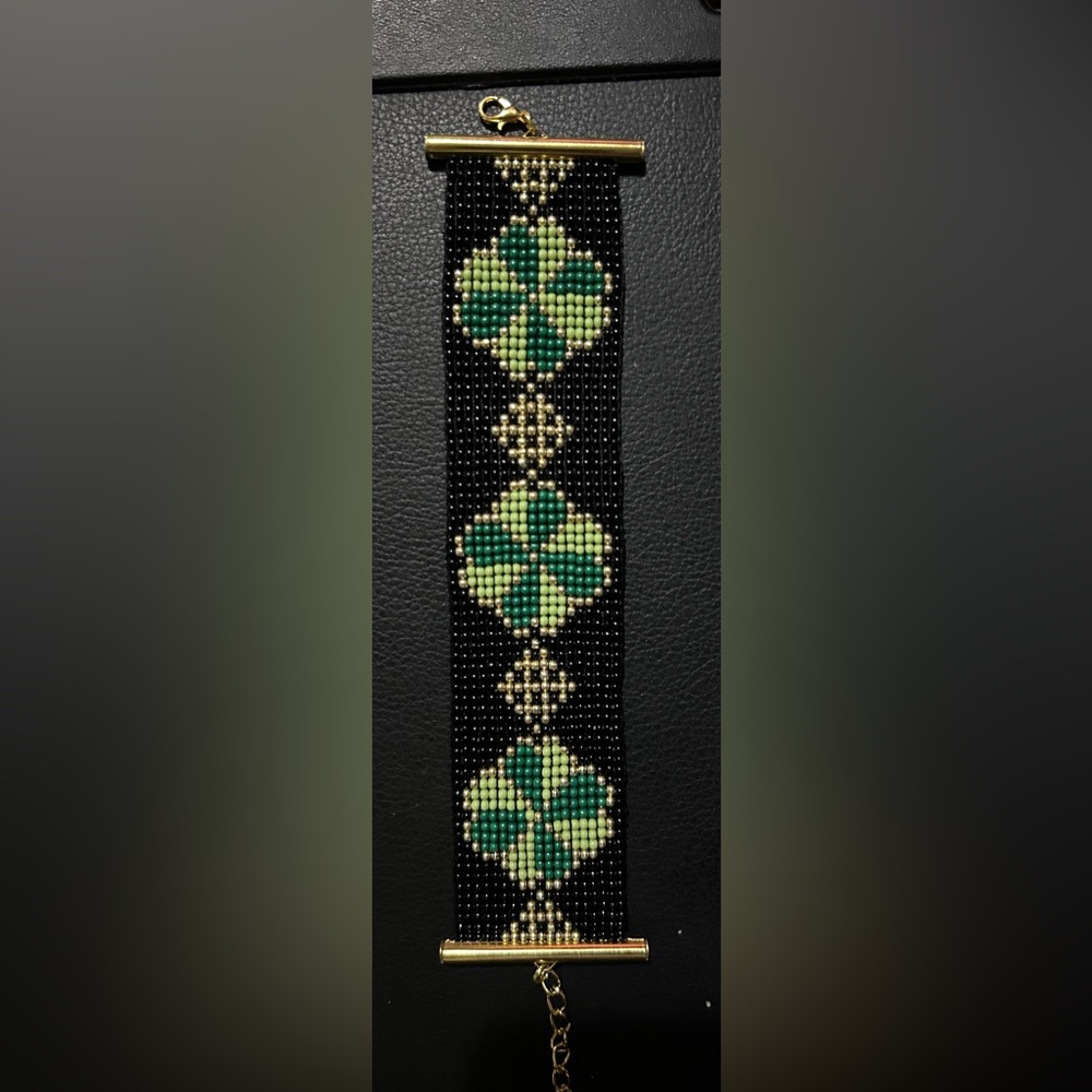 Black green and light green Saint Patrick Day inspired - Picture 3 of 3